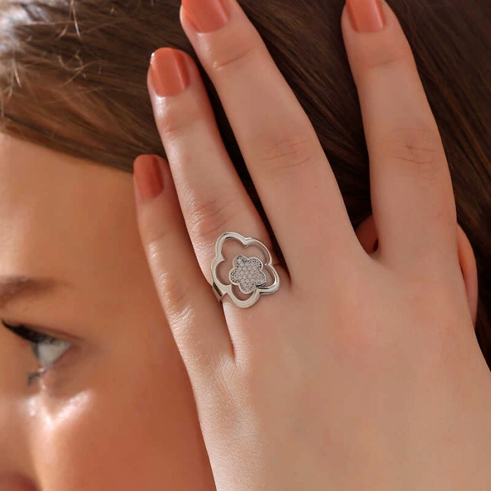 Kadın ​Gümüş Çiçek Desenli Kadın Yüzük