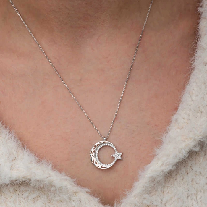 Kadın Gümüş Desenli Ay Yıldız Kadın Kolye