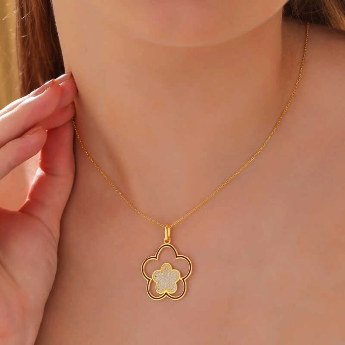 Kadın ​Gümüş Gold Çiçek Desenli Kadın Kolye