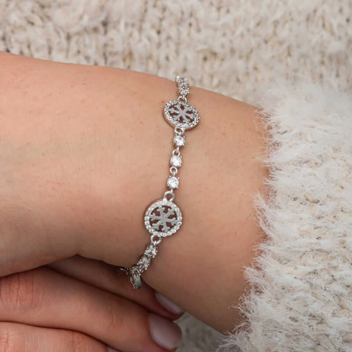 Kadın Gümüş Halka İçinde Kar Tanesi Kadın Bileklik