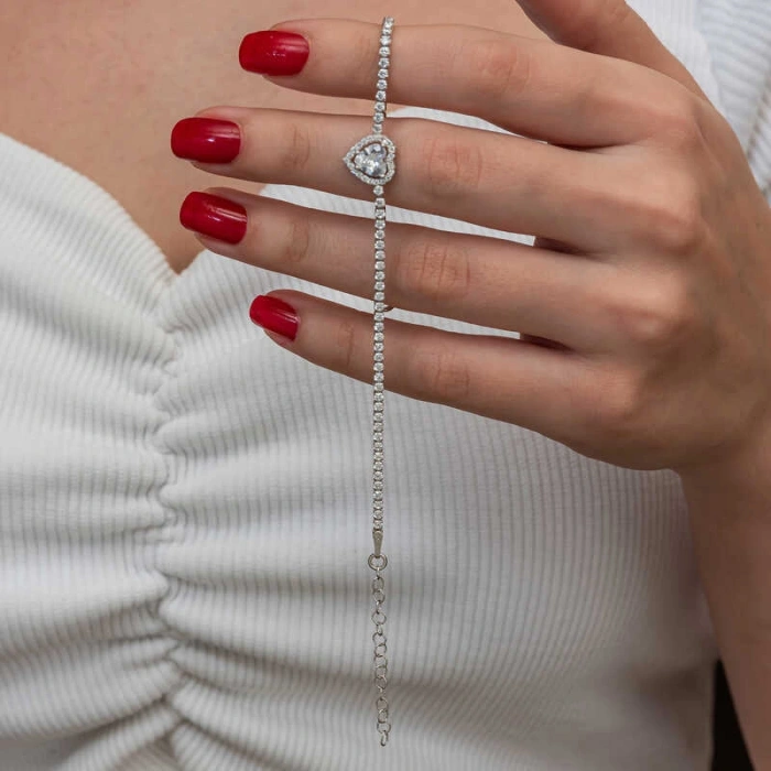 Kadın Gümüş Kalpli Su Yolu Bileklik