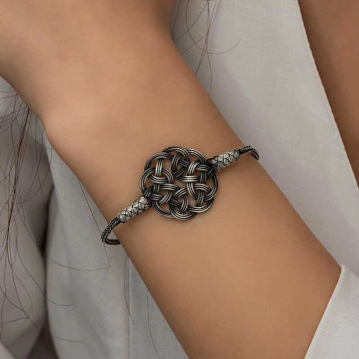 Kadın Gümüş Kazaziye Örgü Bileklik