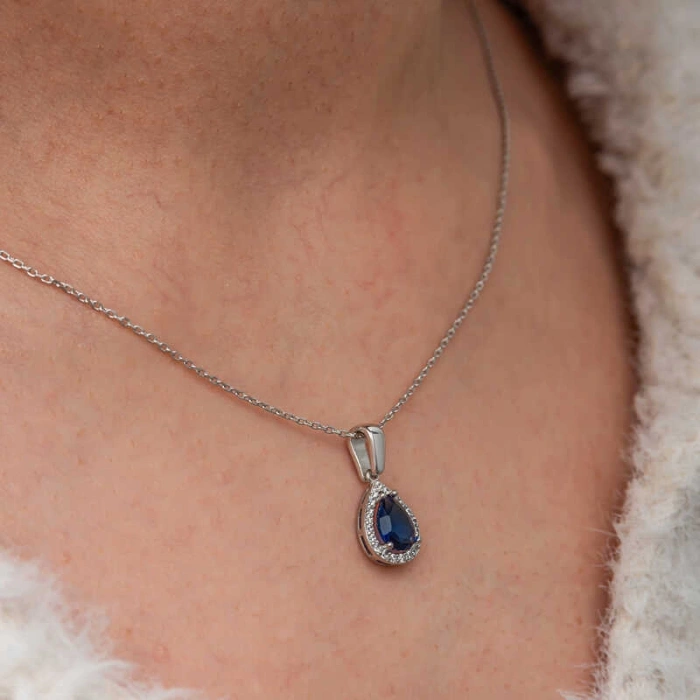 Kadın Gümüş Mavi Taşlı Damla Kadın Kolye