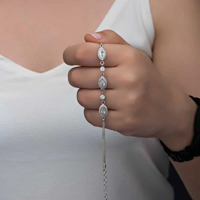 Kadın Gümüş Mekik Zirkon Taşlı Kadın Bileklik