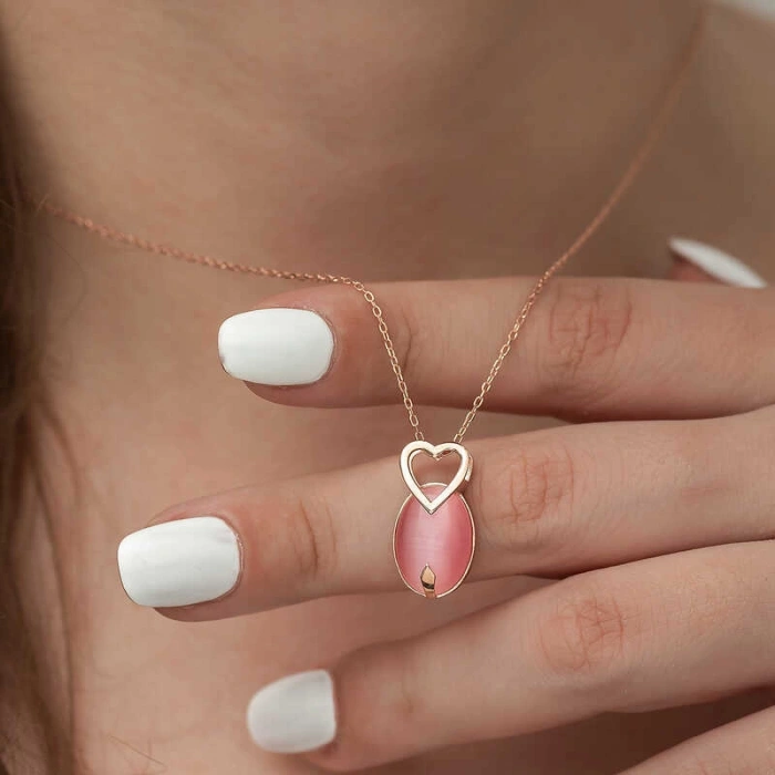Kadın ​Gümüş Pembe Kedi Gözü Taşlı Kalp Kolye