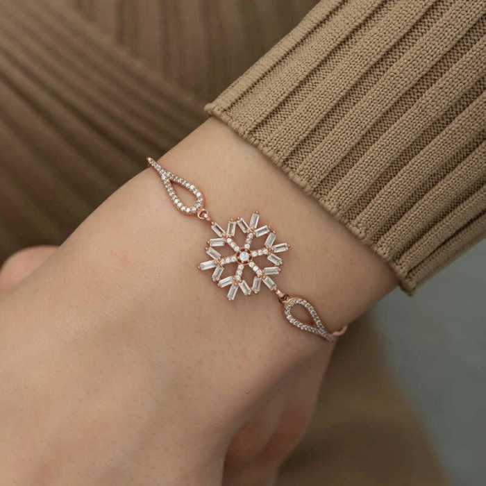 Kadın Gümüş Rose Baget Taşlı Kar Tanesi Bileklik