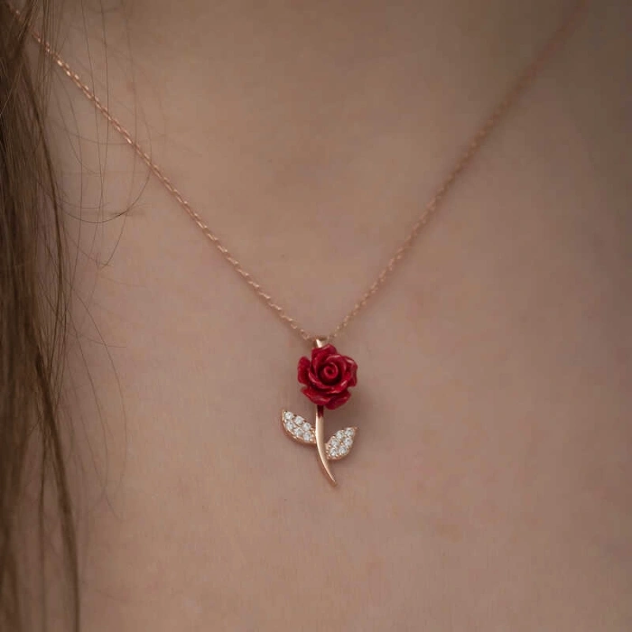Kadın ​Gümüş Rose Kırmızı Gül Kolye