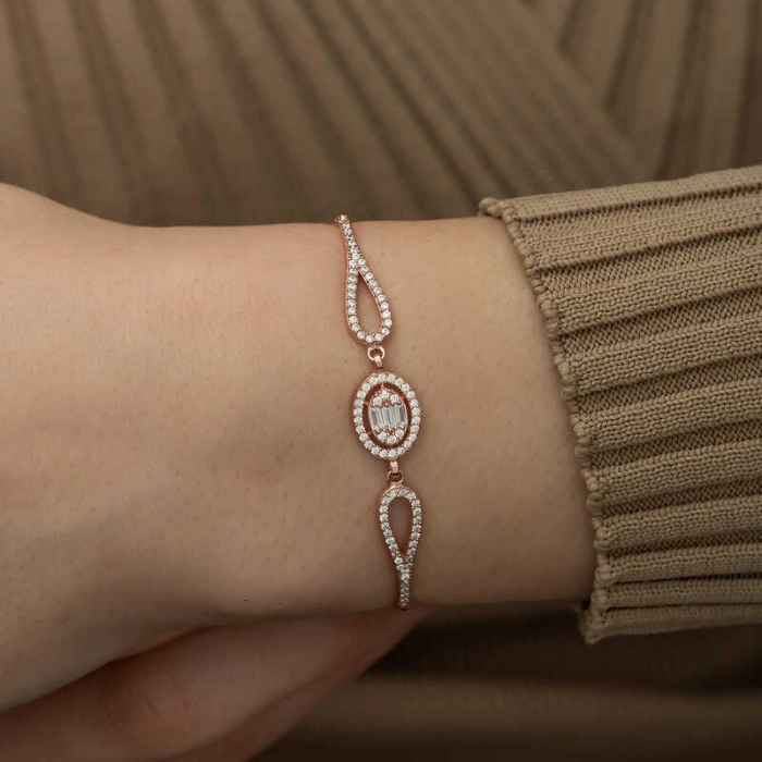 Kadın Gümüş Rose Oval Baget Bileklik