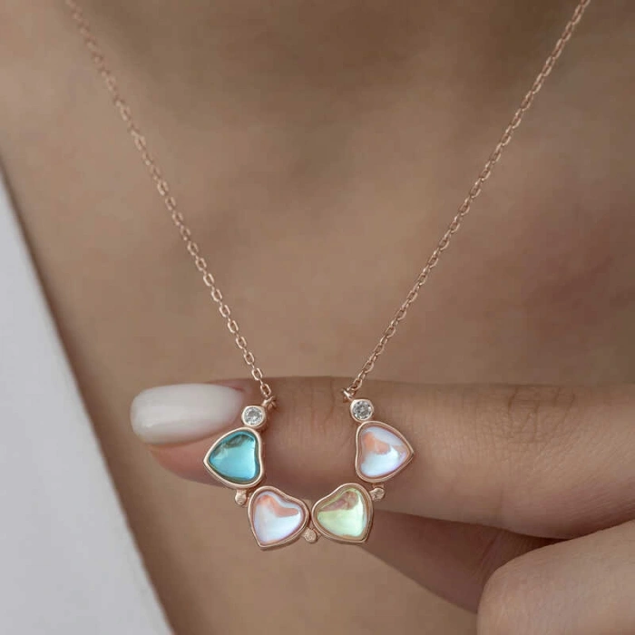 Kadın Gümüş Rose Renkli Açılabilen Yonca Kadın Kolye