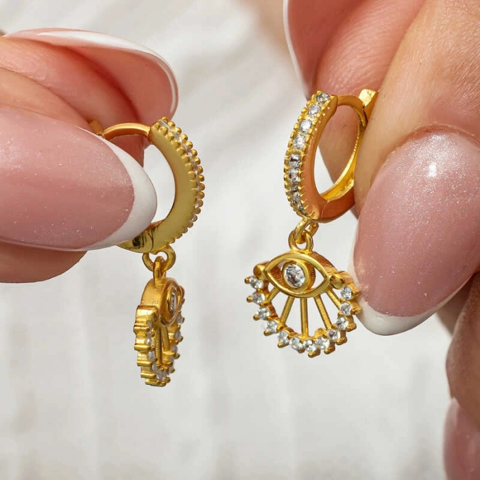 Kadın Gümüş Sallantılı Gold Göz Kadın Küpe