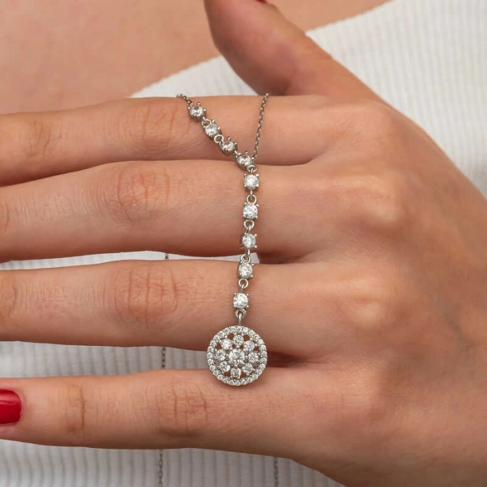 Kadın Gümüş Sıralı Zirkon Taşlı Çiçek Kadın Kolye