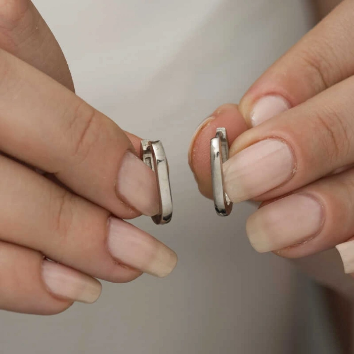 Kadın Gümüş Taşsız J Bayan Küpe