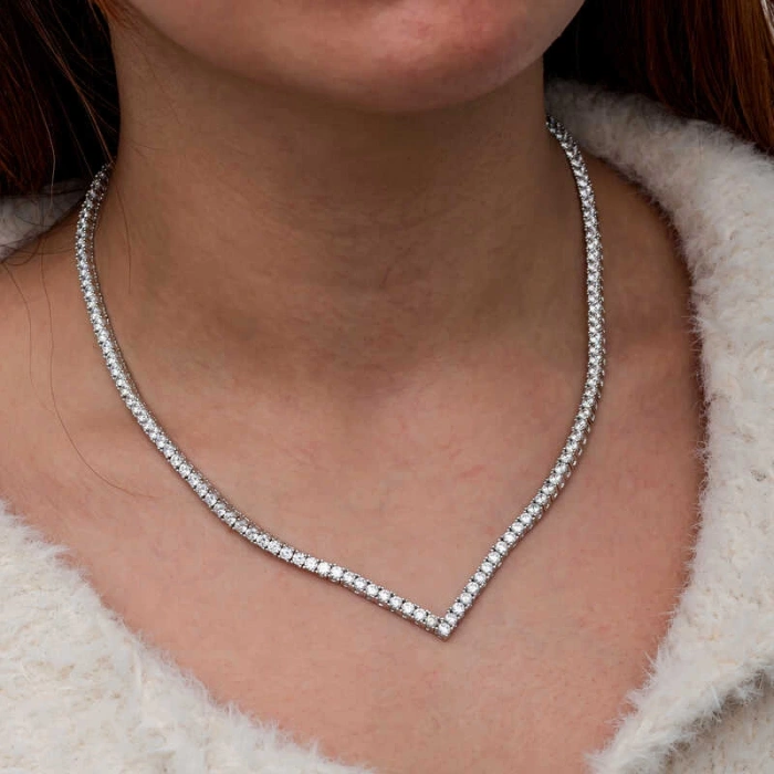 Kadın Gümüş V Model Su Yolu Kadın Kolye