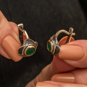 Kadın Gümüş Çiçek Desenli Otantik Kadın Küpe