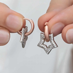 Kadın Gümüş Rose Sallantılı Yıldız Kadın Küpe