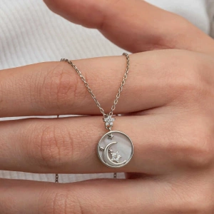 Kadın Gümüş Sedef Taşlı Ay Yıldız Hilal Kadın Kolye