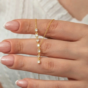 Kadın Gümüş Zirkon Sıra Taşlı Gold Kadın Kolye