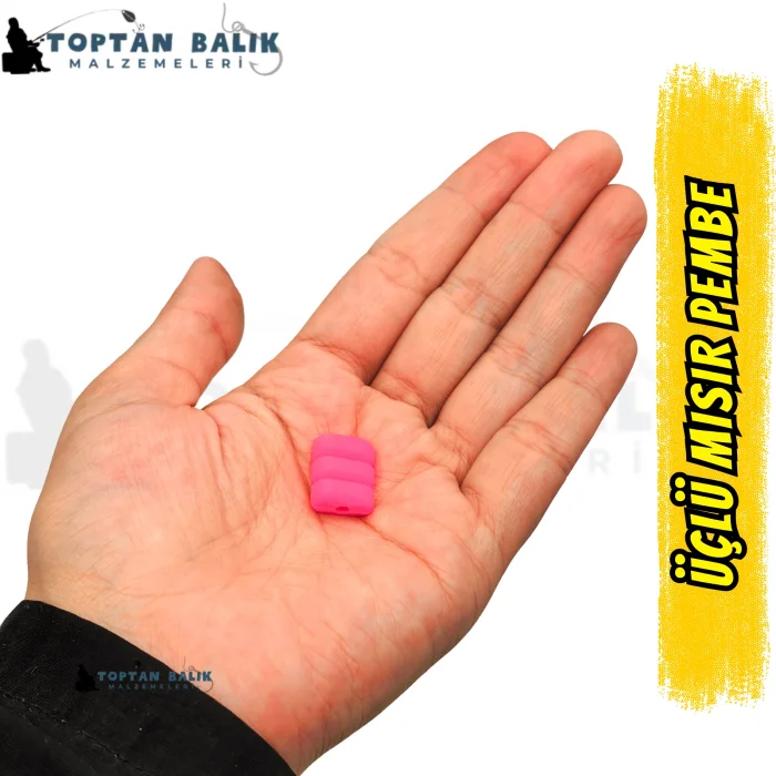 3lü Mısır Tanesi Formunda Pembe Sazan Boncuğu 16.5 x 8.5 mm (İç Çap: 3 mm) - 500 Gr Paket