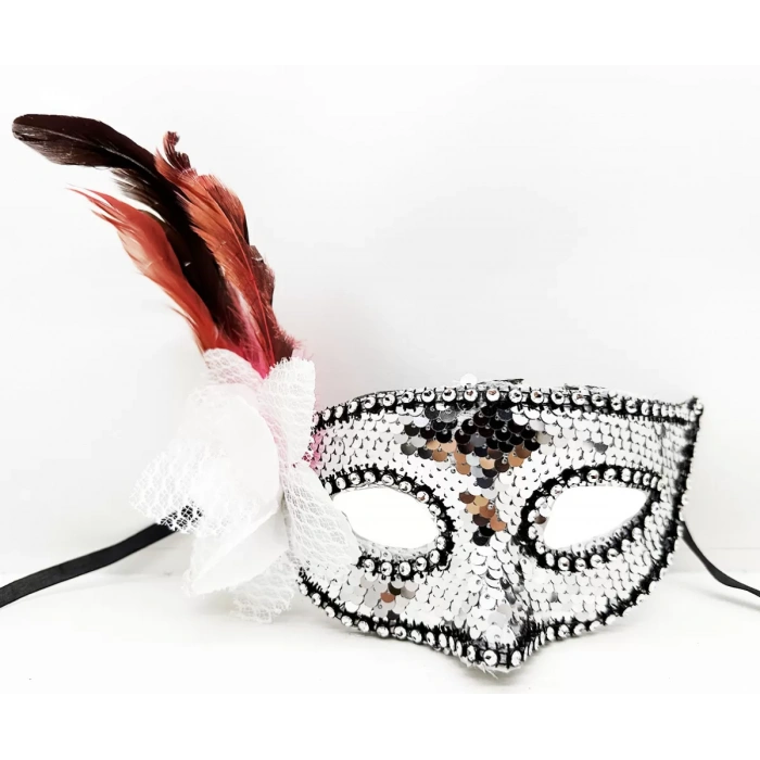 Gümüş Renk Yandan Tüylü Güllü Gümüş Taşlı Pullu Maske 20x22 Cm (4172)