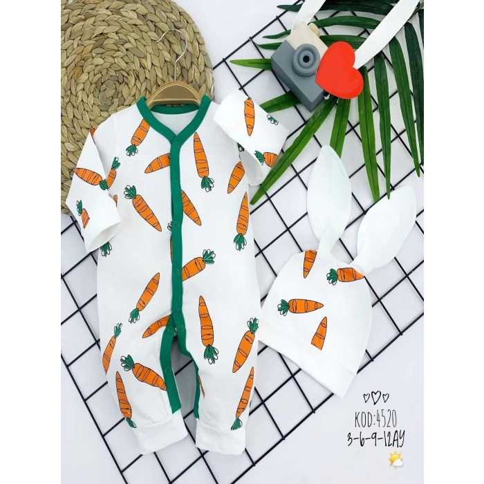 Kulaklı Şapkalı Havuç Baskılı Boydan Çıtçıtlı Uzun Kollu Kız Erkek Bebek Tulumu Beyaz