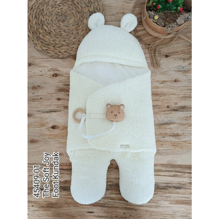 Yenidoğan Kulaklı Şapkalı Açılır Kucaklı Cırt Kapamalı Ayaklı Bebek Battaniyesi Kundak Krem