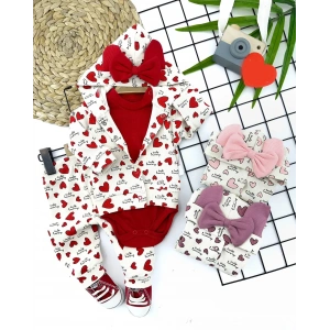 3-6-9-12 Ay Kulak Fiyonklu Kapşonlu Kalp Baskılı 3lü Kız Bebek Takımı Kırmızı
