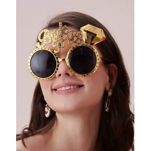 Altın Renk Bride To Be Yazılı Gelin Gözlüğü 15x10 Cm (4172)