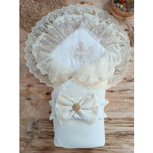 Örgü Tericotton Taç Nakışlı İncili Güpür Çift Fiyonk Papatya Güpür Trilüks Kundak Bebek Battaniyesi Ekru