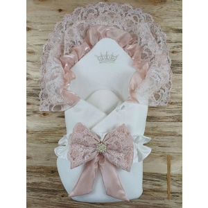 Sahra Taç Nakışlı İnci Ve Dantel Fiyonklu Çift Dantel Duvaklı Trilüks Kundak Bebek Battaniyesi Gül Kurusu