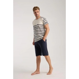 venüsshopping- Erkek Krem Sıfır Yaka Kısa Kol Şortlu Pijama Takımı