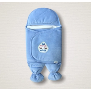 Yenidoğan Araba Nakışlı Fitilli Kadife Ayaklı Erkek Bebek Kundak Mavi