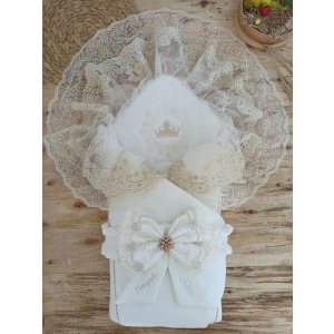 Yenidoğan Sahra Taç Nakışlı Plazma Taşlı Güpürlü Fiyonklu Duvaklı Trilüks Kundak Bebek Battaniyesi Sütlü Kahve