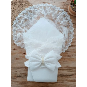 Yenidoğan Yakamoz Kumru Model Dantelli Taşlı Fiyonk Bebek Battaniyesi Kundak Ekru