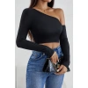 Kadın Siyah Tek Omuz Detaylı Uzun Kol Crop Top Bluz
