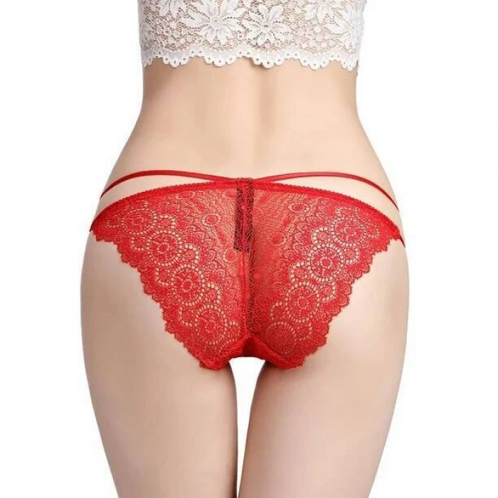 Çapraz Bant Detaylı Dantelli String Külot