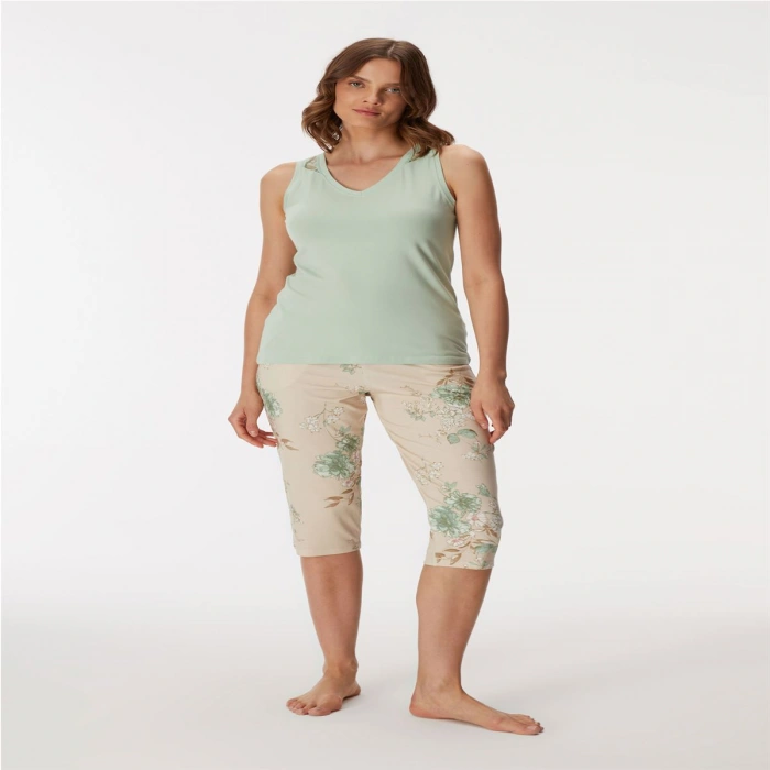 Kadın Atlet Ve Kapri Pantolon Takım