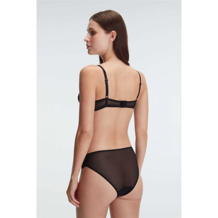 Kadın Balenli Destekli Dolgulu Taşlı Dantelli Sütyen Ve Slip Takım