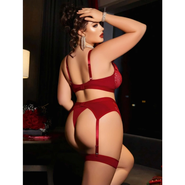 Kadın Büyük Beden Kırmızı Dantelli Jartiyerli Fantezi İç Giyim Takımı 8005