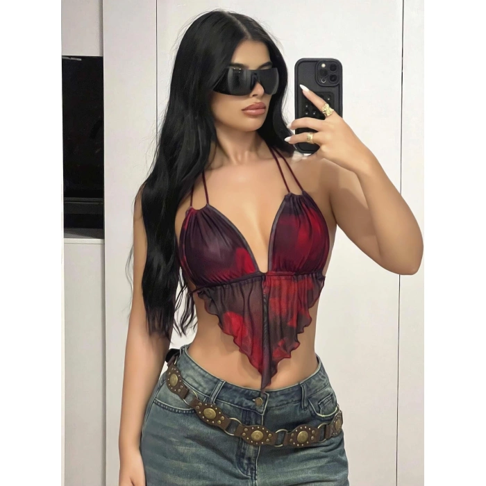 Kadın Kırmızı Siyah Renklerde Önden Üçgen Kesim Detaylı Crop Askılı Önden Bağlama 5092