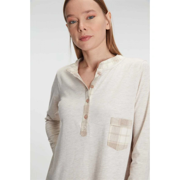 Kadın Pamuklu Düğmeli Uzun Kollu Gecelik – Rahat Kalıp, Doğal Kumaş, Zasız Şıklık