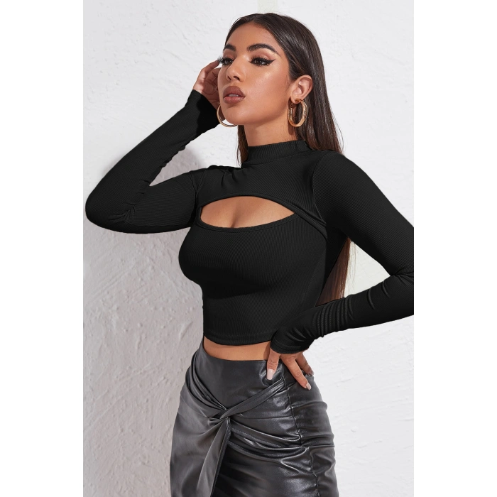 Kadın Siyah Göğüs Dekolteli Uzun Kollu Cut Out Crop Top Bluz