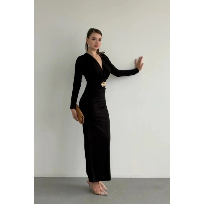 Aksesuarlı Kemerli Drapeli Uzun Elbise