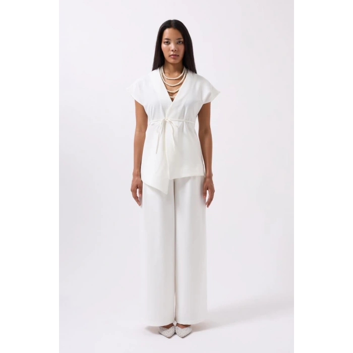 Bağcık Detay Yelek