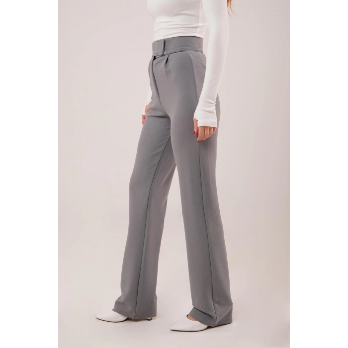 Cırt Kapama Detaylı Gri Pantolon