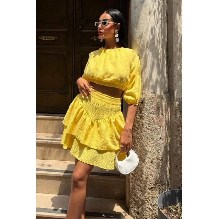 Crop Bluz Ve Kat Kat Etekli Takım 10207