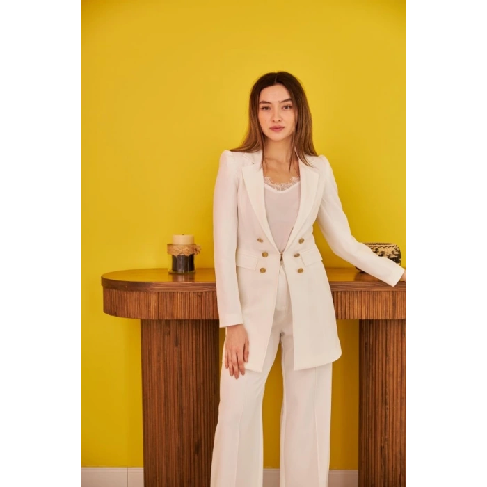 Ekru Blazer Düğmeli Ceket