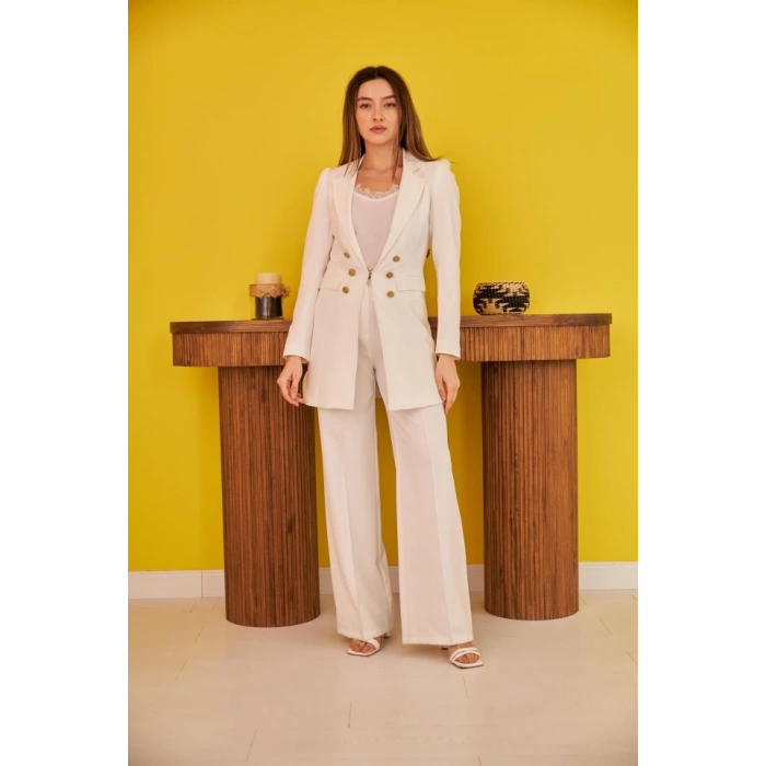 Ekru Blazer Düğmeli Ceket