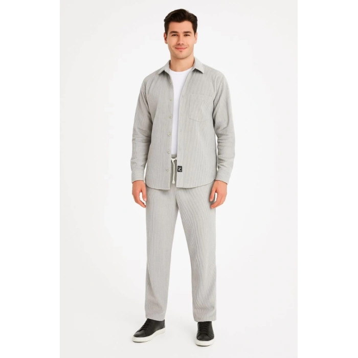 Erkek Kadife Oversize Takım – Gömlek Ve Pantolon İkili Set Füme Corduroy Şıklığı, Rahat Ve Zarif Duruş Yumuşak Dokulu Kadife Kumaş, Düğmeli Gömlek Üst Ve Lastikli Pantolon Alt Parça Ile Gün Boyu Konfor- Gri
