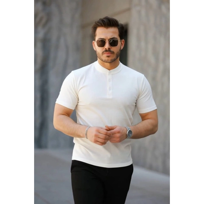 Erkek Kısa Kollu Hakim Yaka önü Düğmeli Viskon Tişört