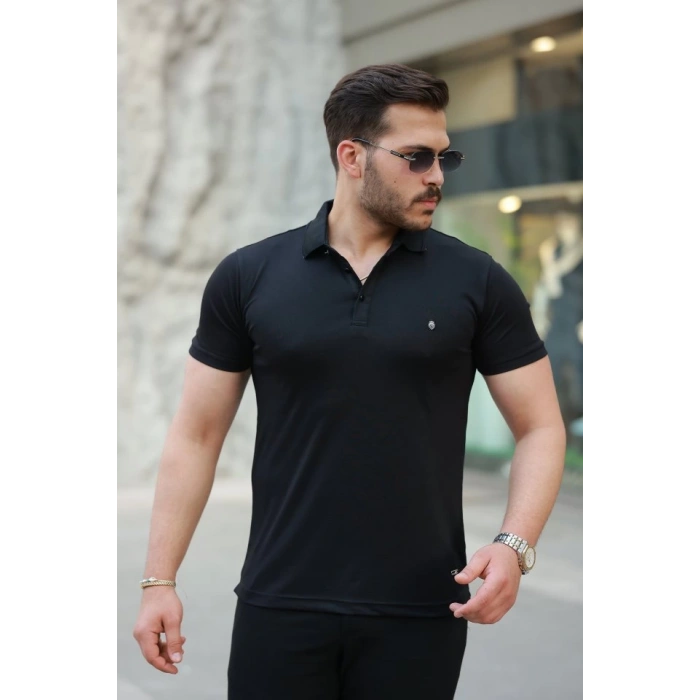 Erkek Yakalı Arma Detaylı Kısa Kollu Tişört